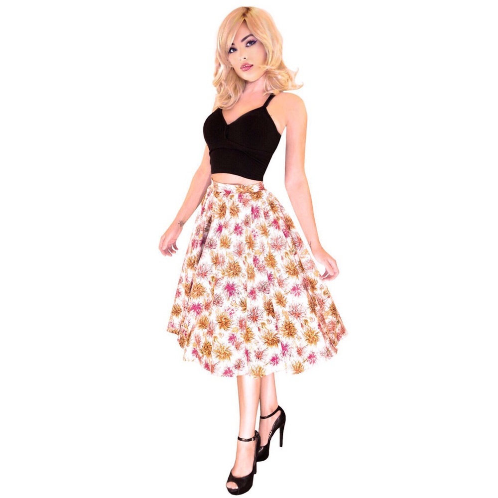 ❌SOLD OUT❌❤️HOST PICK❤️ K&H Vintage Dahlia Print Swing Skirt - Picture 5 of 6